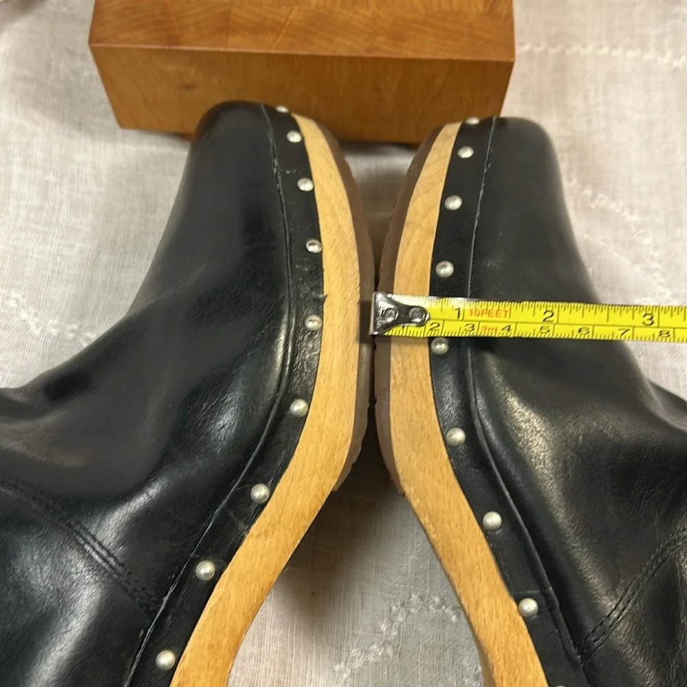 UGG leather and wooden clog ankle boot